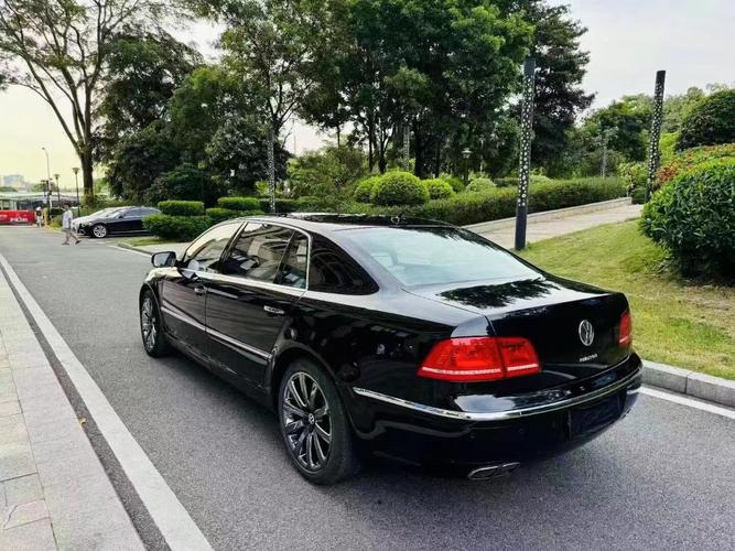 大众辉腾w12顶配／大众辉腾w12顶配图片