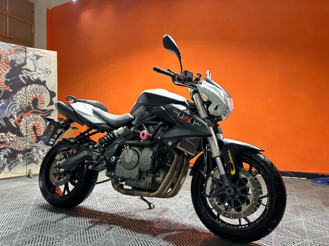 黄龙600多少钱一辆 黄龙600cc多少钱新车