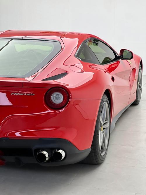 法拉利跑车照片,法拉利跑车长啥样