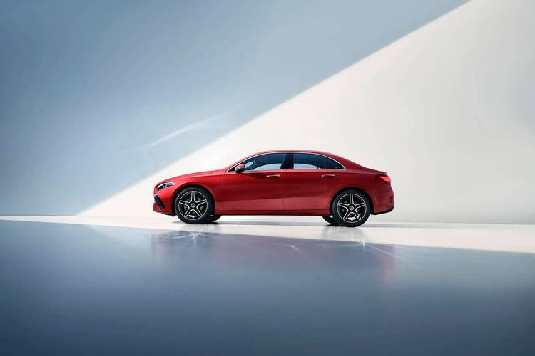 车图片大全大图／小轿车图片大全大图