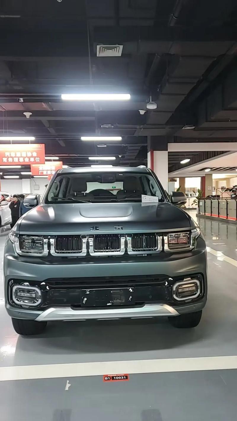 【bj60汽车报价及图片2023款,北京bj 60多少钱报价图片】