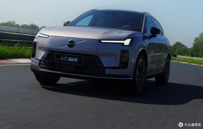 沃尔沃c70多少钱／沃尔沃c70质量怎么样