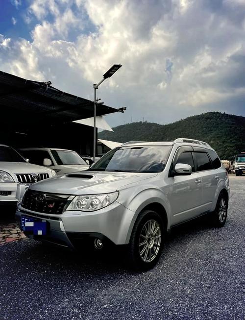 斯巴鲁森林人视频大全(yyp试驾斯巴鲁森林人)