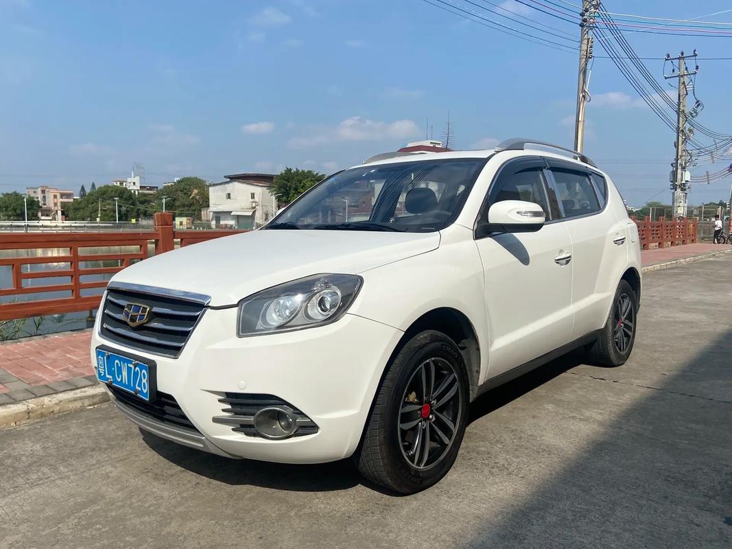 吉利汽车gx7／吉利汽车GX7