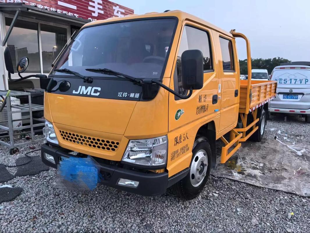 江铃3米2国六双排,江铃双排33米货车