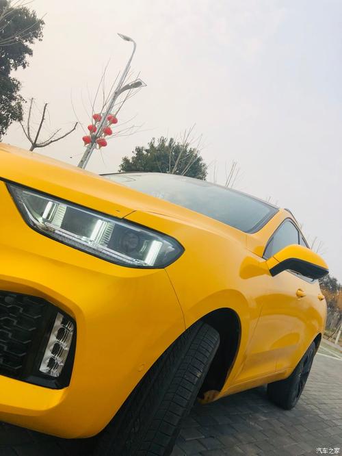 委派汽车 委派汽车vv5车门上氛围灯为什么变成橙色了