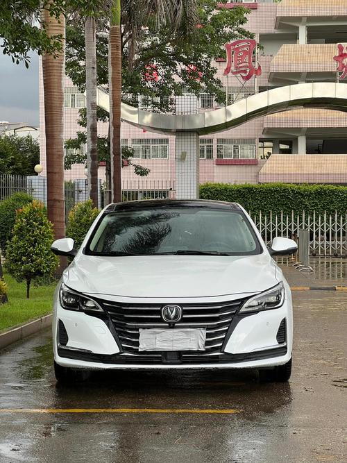 长安锐程cc报价及图片(长安锐程cc报价车身)