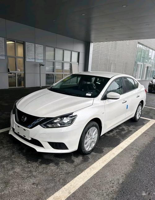 轩逸经典图片／24款轩逸经典图片