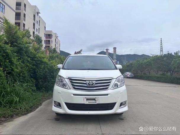 12年的埃尔法现在值多少钱(12年埃尔法是国几排放的)