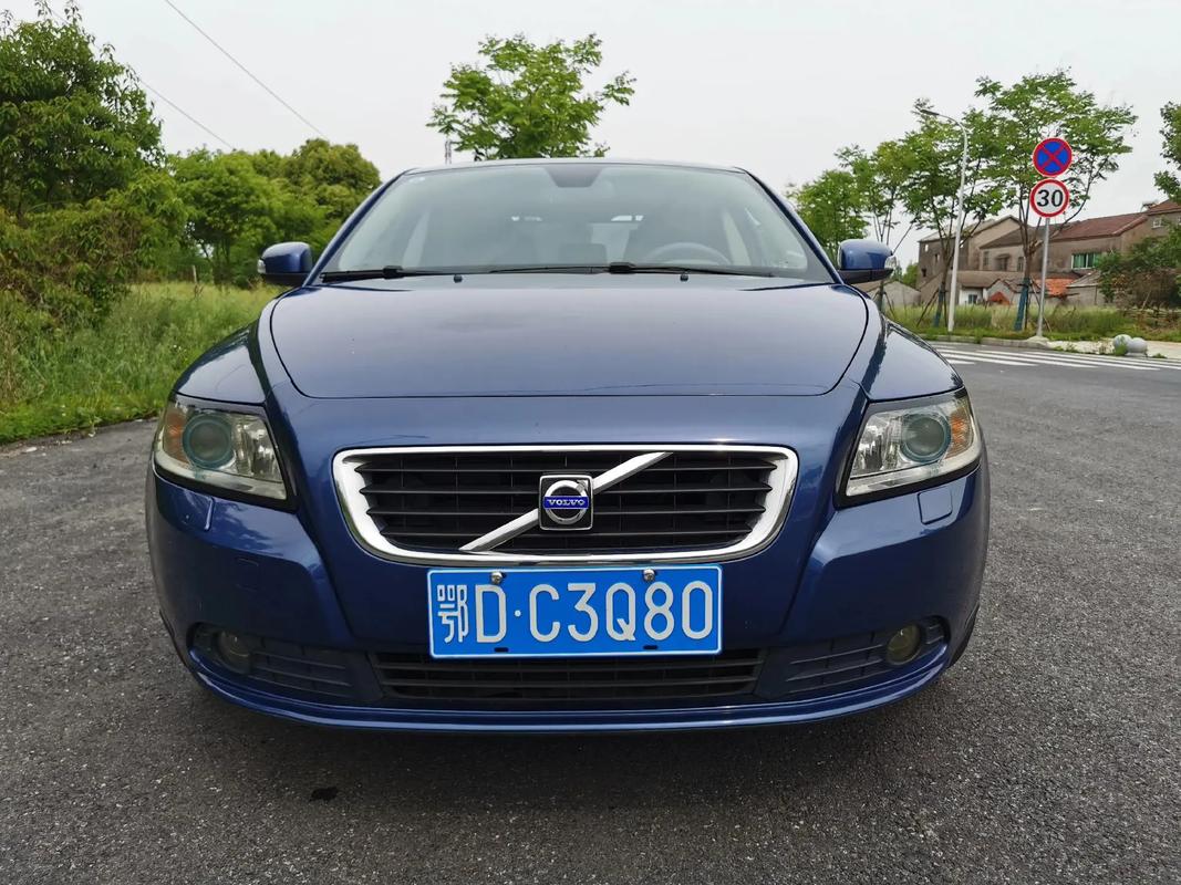 07款沃尔沃s40／07款沃尔沃s40能买吗