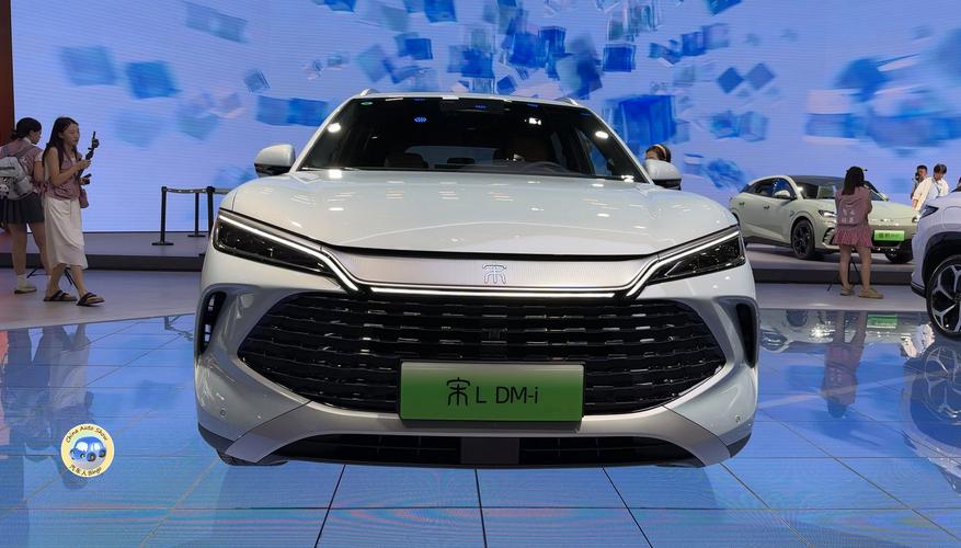 【比亚迪宋新款,比亚迪宋新款suv】