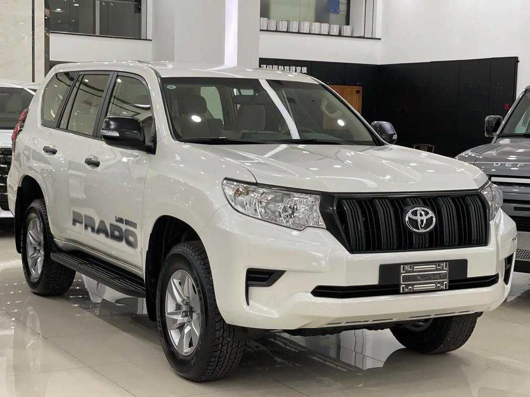 丰田霸道2022全新款图片,丰田霸道价格及图片 新款