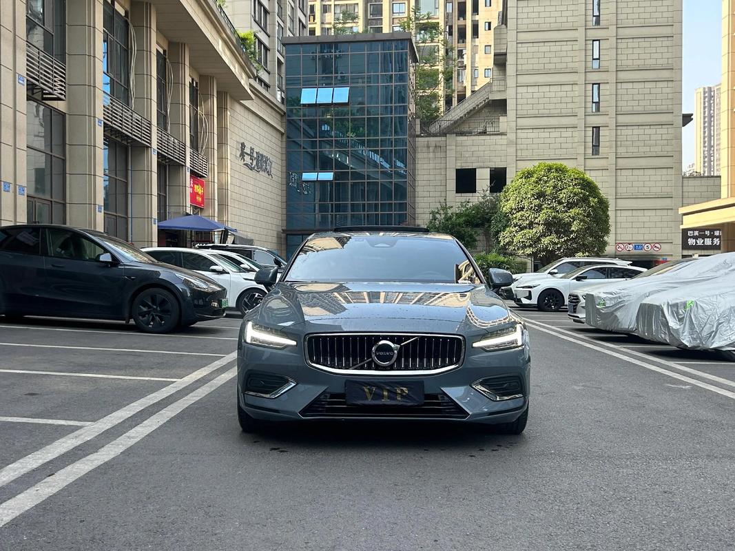 新款沃尔沃s60参数配置(新款沃尔沃s60参数配置表)