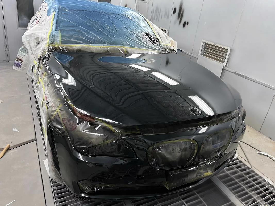 【全车喷漆1000多,全车喷漆400元】